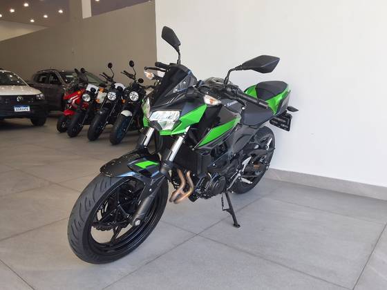 KAWASAKI Z400 